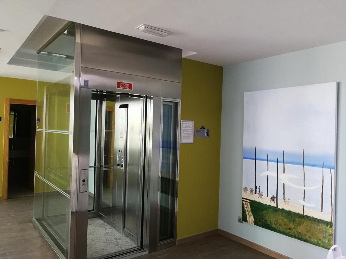 Apartamentos Regollera Premium Con Garaje 诺哈 外观 照片
