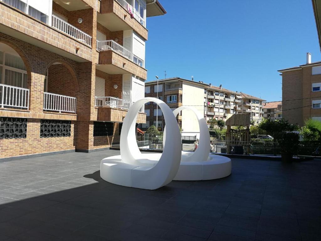 Apartamentos Regollera Premium Con Garaje 诺哈 外观 照片