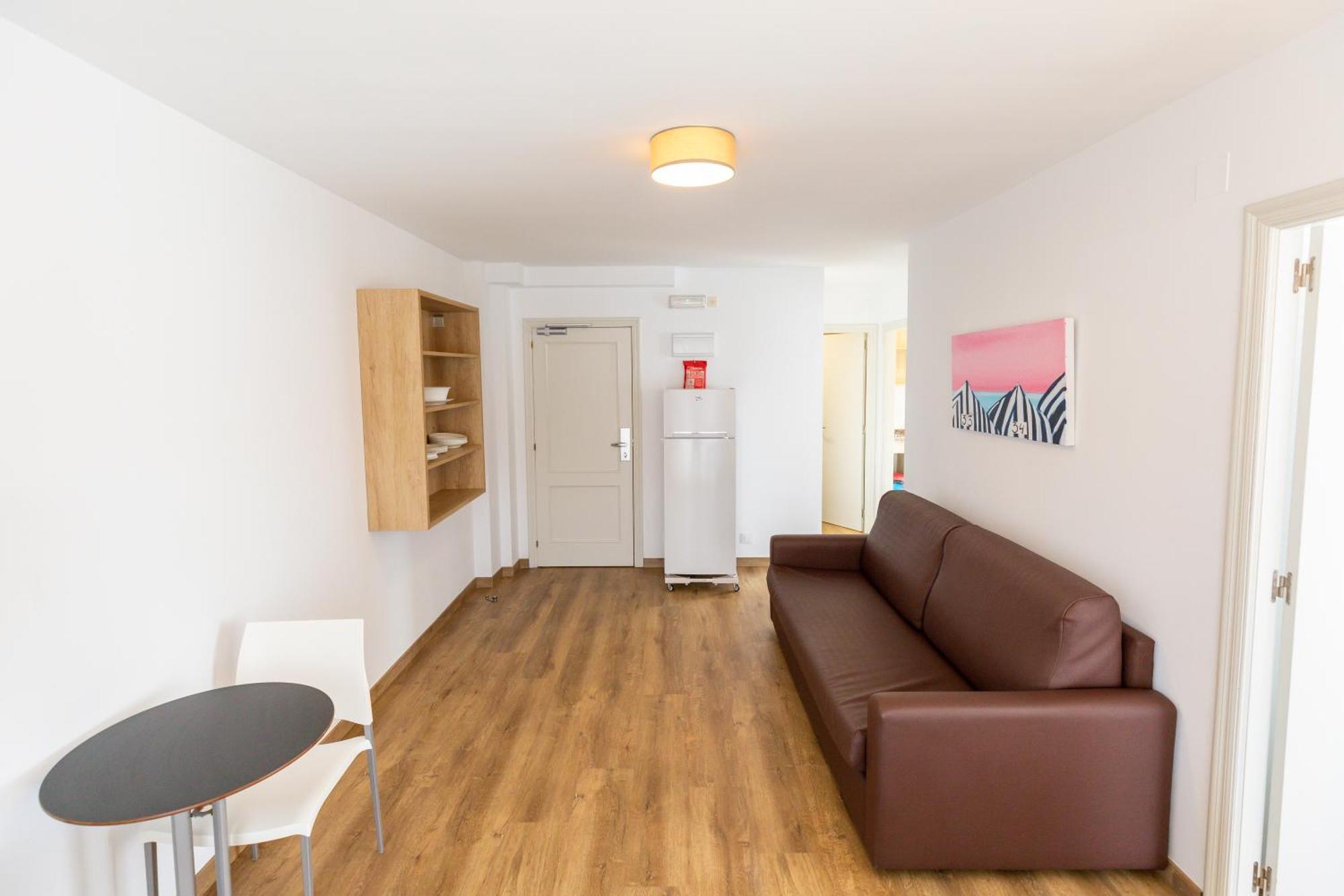 Apartamentos Regollera Premium Con Garaje 诺哈 外观 照片